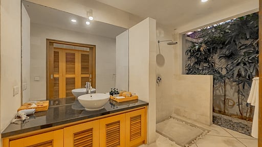 Villa Darma Bedroom 5