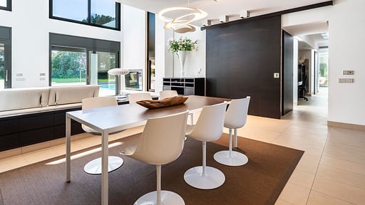 Villa Daruma Dining area
