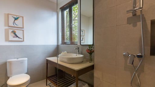 Villa Daun Tiga Bedroom 2