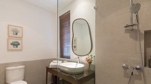 Villa Daun Tiga Bedroom 5