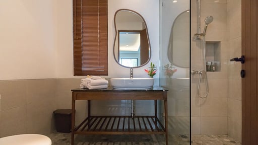 Villa Daun Tiga Bedroom 5