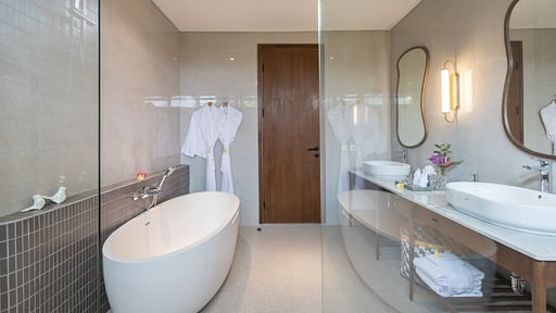Villa Daun Tiga Bedroom 6