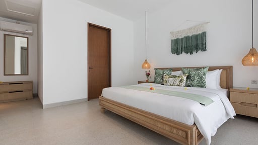 Villa Daun Tiga Bedroom 6