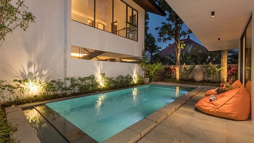 Villa Daun Tiga Swimming pool