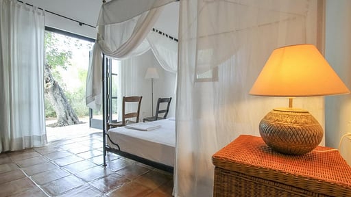Villa de Golf Bedroom 2