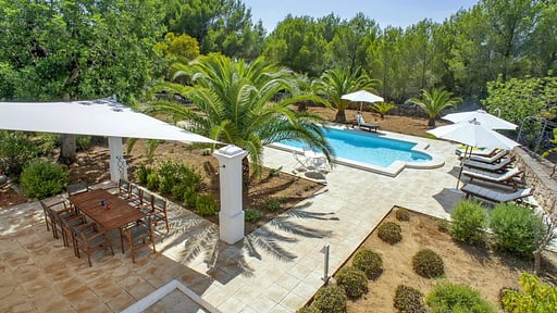 Villa de Golf Dining area