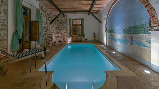 Villa de' Michelangioli Schwimmbad 1