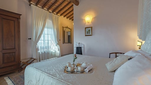 Villa de' Michelangioli Schlafzimmer 6