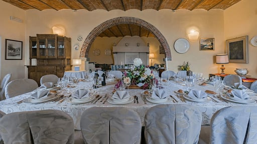 Villa de' Michelangioli Essecke 1