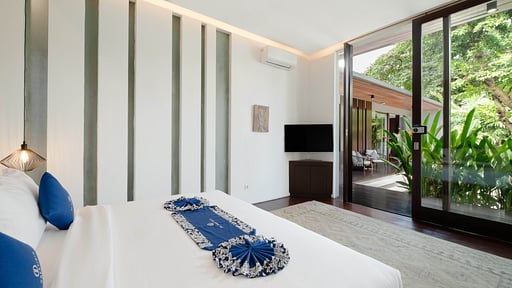Villa De Prestigio 2 Bedroom 1