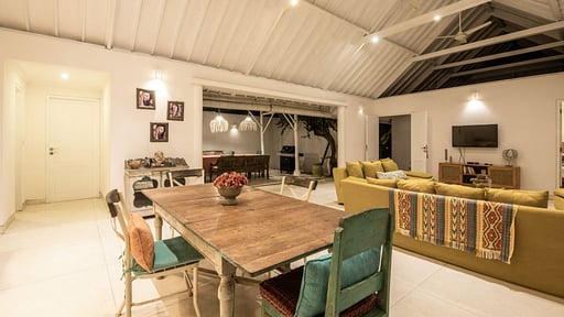 Villa Dedalu Zona de comedor