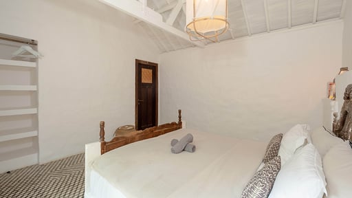 Villa Dedaun Bedroom 2