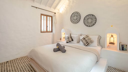 Villa Dedaun Bedroom 3