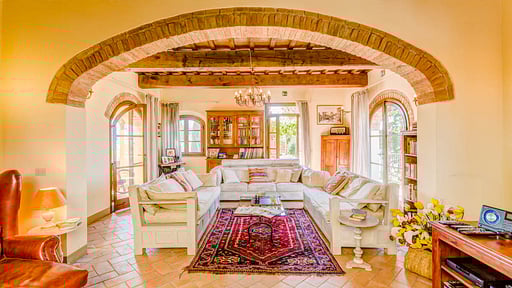 Villa dei Cedri Woonkamer 2