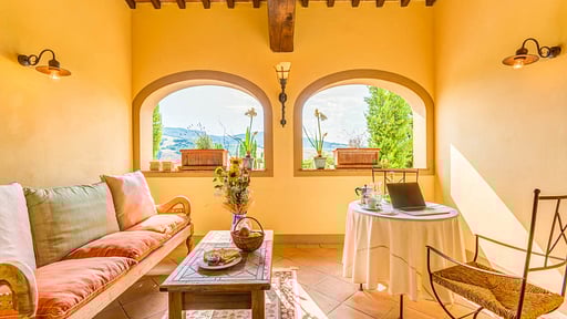 Villa dei Cedri Woonkamer 1