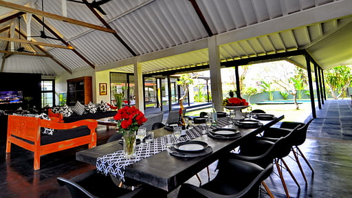 Villa Del Boca Dining area