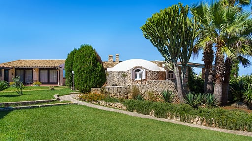 Villa del Mito Others