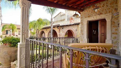 Villa Dependance Desirée Terrace/Veranda