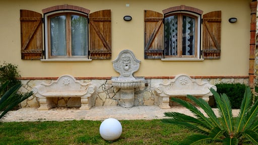 Villa Dependance Desirée Terrace/Veranda