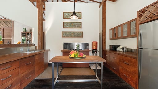 Villa Desa Roro Dua Kitchen
