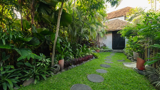 Villa Desa Roro Dua Garden