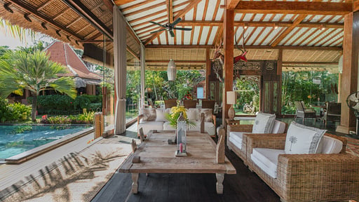 Villa Desa Roro Estate Living room 1