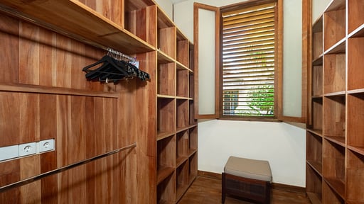 Villa Desa Roro Bedroom 1