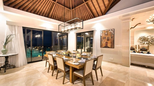 Villa Dewi Lanjar Dining area