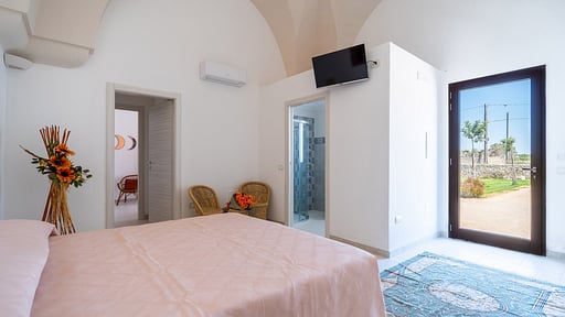 Villa di Aurora Bedroom 1