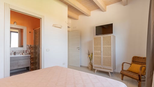 Villa di Aurora Bedroom 5