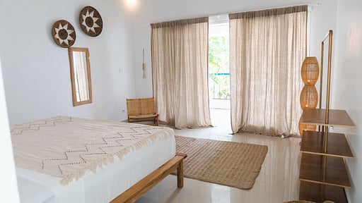Diola Villa Tiga Bedroom 1
