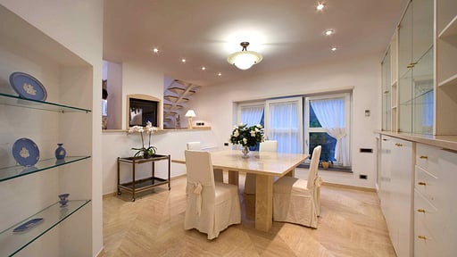 Villa Divina Kitchen 2