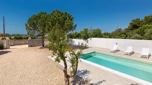 Villa Dora Swimming pool