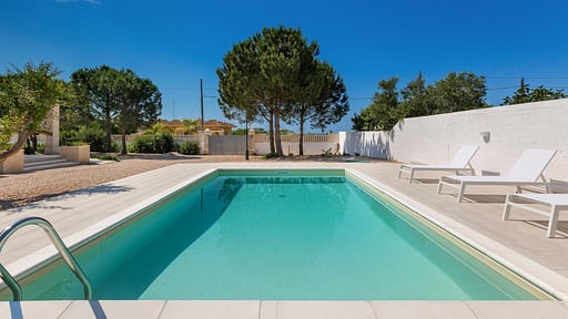 Villa Dora Swimming pool