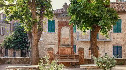 Villa Dorcia Surroundings