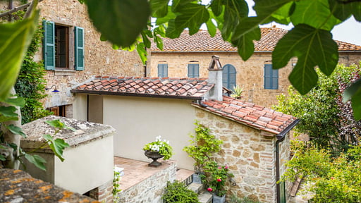 Villa Dorcia Surroundings