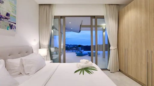 Villa Double Bay Bedroom 1