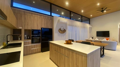 Villa Dream Life Kitchen