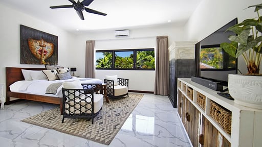 Villa Drupadi 16B Bedroom 1