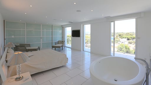 Villa Du Cap Bedroom 1