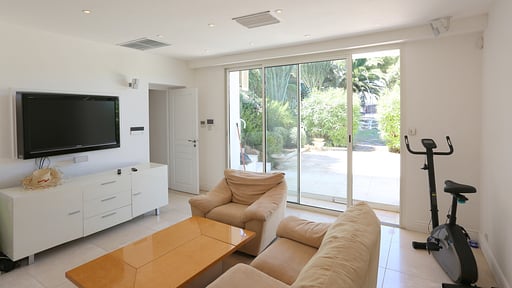 Villa Du Cap Living room 2