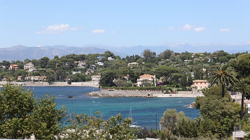 Villa Du Cap Surroundings