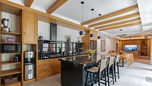 Villa Dua The Urban Retreat Kitchen