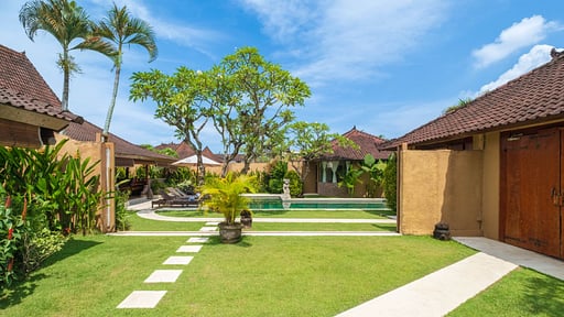 Dyana 5 Bedroom Pool Villa Others