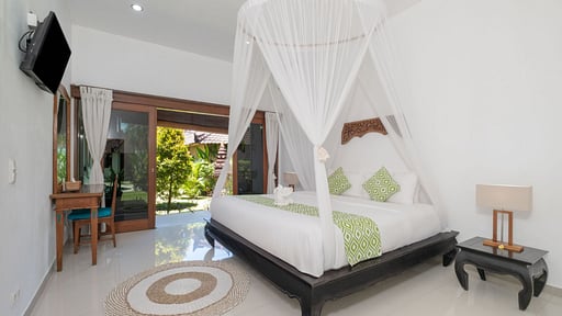 Dyana 4 Bedroom Pool Villa Bedroom 2