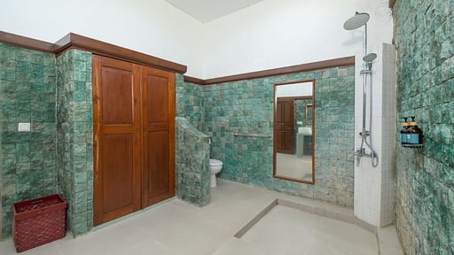 Dyana 4 Bedroom Pool Villa Bedroom 2