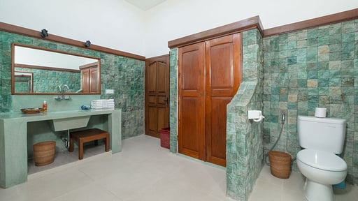 Dyana 4 Bedroom Pool Villa Bedroom 2