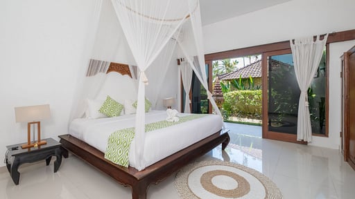 Dyana 4 Bedroom Pool Villa Bedroom 3