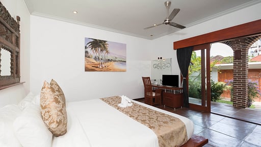 Dyana 3 Bedroom Deluxe Villa Bedroom 3