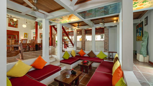 Dyana 3 Bedroom Deluxe Villa Living room